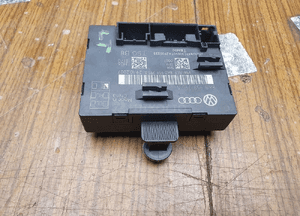Komputer 8K0959793 C A H D 8K0959792 C A H D 8K0959795 A C 8K0959794 A Sterownik Modul Szyb Szyby Drzwi Audi A4 B8 A5 8T 24