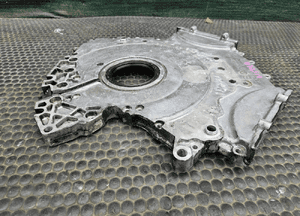 Obudowa Osłona Pokrywa Rozrzadu Silnika Dekiel Walu Kołnierz 2.7 3.0 V6 TDI Audi A4 B8 A5 Q5 10