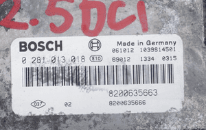 KOMPUTER STEROWNIK SILNIKA 8200635663 NISSAN INTERSTAR 1 I LIFT 2.5 DCI 2