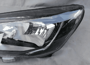 Lampa lewa lewy przód Ford Focus Mk4 JX7B-13W030-CE 3
