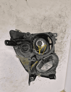 Przod przednia lampa prawa opel vectra c signum 9