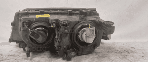 . PRZOD PRZEDNIA LAMPA PRAWA BMW E46 4