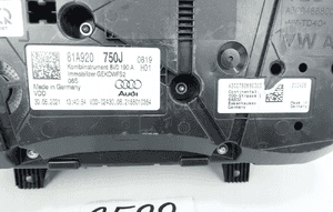 AUDI Q2 81A 2016- LICZNIK ZEGARY 81A920750J 6