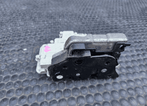 Zamek Drzwi 8J1837016A Przod Przedni Prawy EU Audi A4 B8 A5 Q3 VW Porsche 3