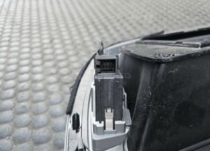 Listwa 8K1857186H 8K1941509 6595-000 Ozdobna Dekor Kratki Nawiew Obudowa Konsoli Deski Licznik Awaryjne EU Audi A4 B8 A5 26