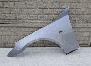 BMW 5 V E60 E61 2003-2010 BŁOTNIK PRZEDNI LEWY 1