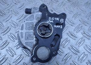 POMPA VACUM 03L145100 AUDI A4 B8 2.0 TDI RADOM 3