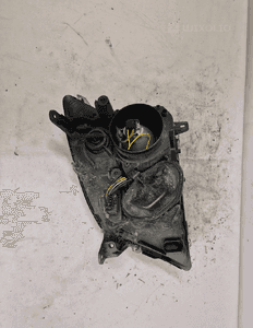 Przod przednia lampa prawa opel vectra c signum 6