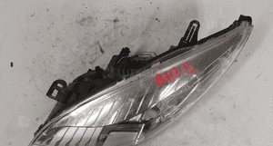 . LAMPA PRZOD PRZEDNIA LEWA RENAULT MEGANE 3 2