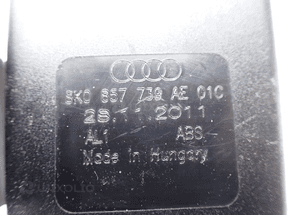 ZAPINKA PASA TYŁ TYLNA AUDI A4 B8 8K0857739AE 2
