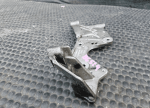 Lapa Wspornik Podpora Pompy Wspomagania Paliwa Alternator Mocowanie Rolka 2.7 3.0 TDI V6 Audi A4 B8 A5 A6 C7 A7 A8 Q5 25