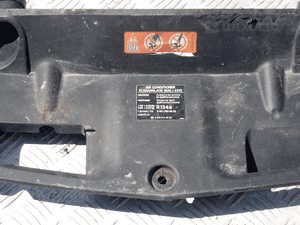 Osłona pasa przedniego mercedes W204 A2045000156 3