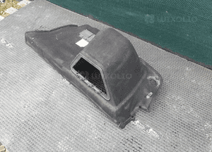 Boczek 8E5863887J 8E5864131 8E5863888G Tapicerka Bagaznika Lewy Prawy Audi A4 B7 Sedan 23