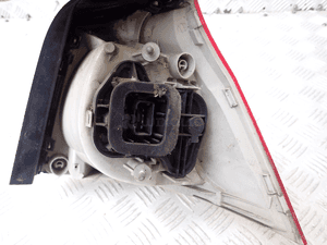 LAMPA LEWY TYŁ VW GOLF V HB 1K6945095N / 1K6945095E 4