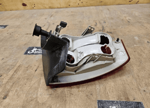 Lampa 8E5945096 Tyl Tylna Prawa na w Blotnik AUDI A4 B7 Sedan Oryginal 17