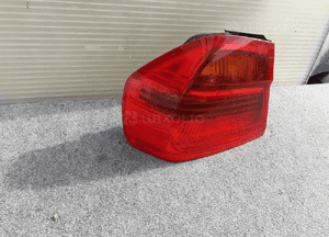 Bmw E90 sedan lampa tylna tył lewa oryginał wysyłka! 3