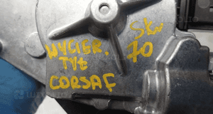 SILNICZEK TYLNIEJ WYCIERACZKI OPEL CORSA 9819900080 0390205114 4