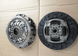 Sprzęgło tarcza docisk Renault Dacia 0.9 TCE 302101221R 2