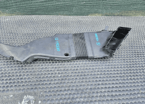 Przewód Dolot 8E0129618D 8E0129617D Wlot Kanał Filtra Powietrza Pas Przedni AUDI A4 B6 B7 14