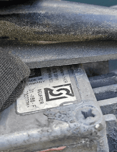 Obudowa Wentylator Wiatrak Chlodnicy Modul Sterownik Wentylatora 2.0 ALT FSI AUDI A4 B6 14