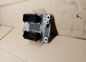 Komputer sterownik silnika Fiat Punto II 2 1.2 16V 0261206753 2