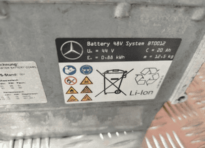 Mercedes W206 rozruchowy A0009828317 akumulator bateria 11