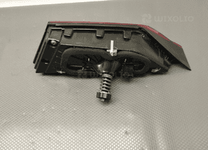 Bmw 1 F40 lampa lewa tył w klape 7450651 8
