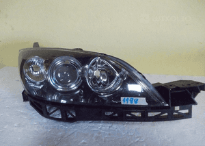 LAMPA PRZÓD PRZEDNIA PRAWA MAZDA 3 III HB 03-07 1