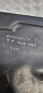 Mercedes W213 nadkole prawy prawe przód przednie tylna część A2136900630 15