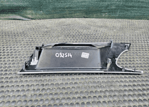 Listwa 8K1857186H 8K1941509 6595-000 Ozdobna Dekor Kratki Nawiew Obudowa Konsoli Deski Licznik Awaryjne EU Audi A4 B8 A5 19