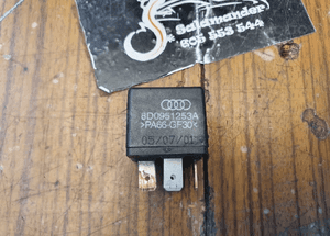 Przekaznik Przekaźnik 373 370 614 53 395 Sterownik Moduł Audi VW Skoda Seat 3