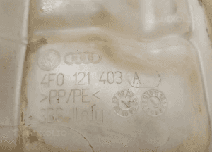 Zbiorniczek wyrównawczy płynu chłodniczego Audi A6 C6 3.2 FSI 4F0121403A 6