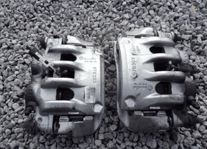 IVECO DAILY ZACISK TYLNY PRAWY 5802728746 1