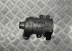 Bmw F10 F11 elektryczna pompa wody 8625097 3