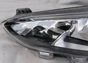 Lampa lewa lewy przód Ford Focus Mk4 JX7B-13W030-CE 2