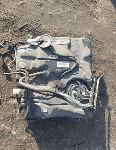 BAK ZBIORNIK PALIWA POMPA PŁYWAK VOLVO V40 II 2.0 D 2016-2019 31372505 KPL 1
