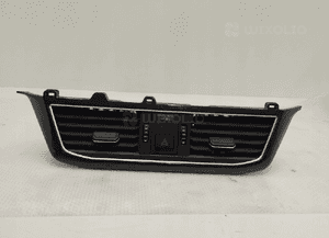 Seat tarraco kratka nawiewu środkowa 5FK819110 1