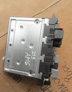 MERCEDES cls 6,3 amg skrzynka bezpieczników moduł