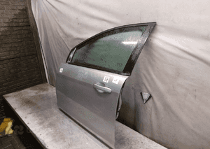 / DRZWI PRZÓD PRZEDNIE LEWE FORD FOCUS MK.2 2 II LIFT FL 03 SREBRNE 3