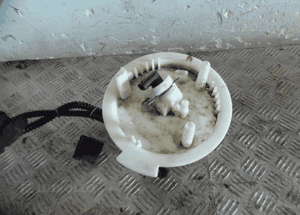 POMPA PALIWA A2044700394 MERCEDES W204 W207 1.8B 5