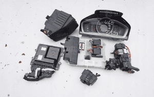 KOMPUTER STEROWNIK SILNIKA 31452623 VOLVO V60 1 I LIFT 2.0 D3 1