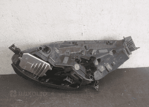 Lampa przód prawa tesla iii 3 full led 1077376-50-B 3