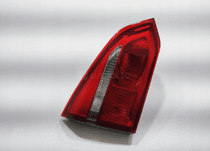LAMPA LEWA TYŁ W KLAPĘ FORD FOCUS MK3 III KOMBI F1EB-13A603-BA 2014-18 LIFT 3