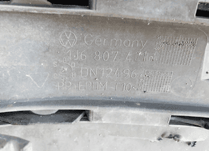 Zderzak Tył Tylny LB5N Niebieski Podswietlanie Tablicy Lampki Spojler VW Golf IV 4 34