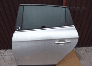 LANCIA DELTA III DRZWI TYLNE LEWE 1