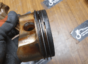 Tłok Tłoki BHS 06BA Korbowód Korba Panewki 2.0 ALT 20V Audi A4 B6 A6 C5 VW 40