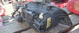 Przod przednia lampa lewa seat ibiza 3 4
