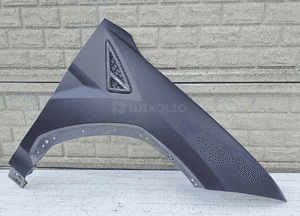 Lamborghini urus 4ML błotnik prawy przedni 1