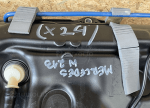 MERCEDES W213 ZBIORNIK BAK PALIWA WLEW DIESEL 9
