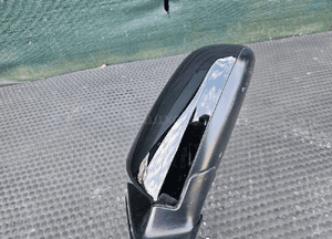 Lusterko Zewnetrzne LEWE EUROPA 5 pin Czarne LY9B AUDI A4 B6 B7 11